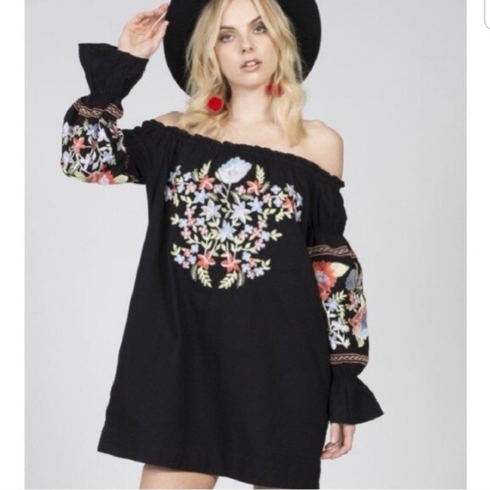 Rebellion Floral Embroidered Off-Shoulder boho Black mini Dress 100% cotton med